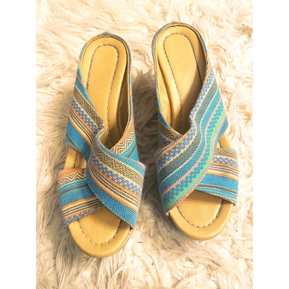 ☀️CL by Laundry : Wedges - Picture 3 of 8